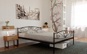 Ліжко Мілана з узніжжям - Фото